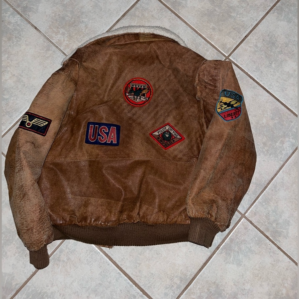 Vintage Leather Bomber Jacket